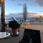 Hotel Du Port