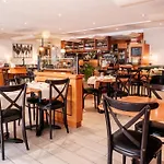 Du Port Hotel Lozanna