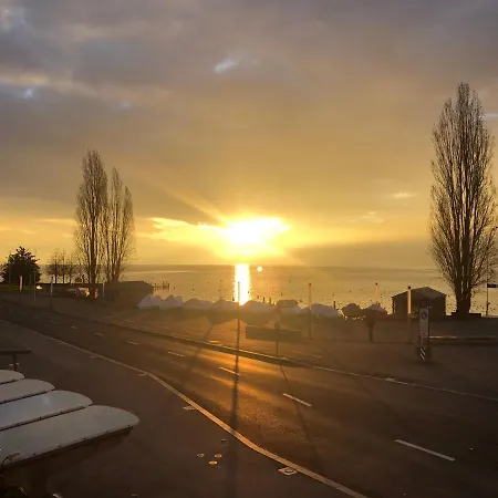 Ξενοδοχείο Du Port 3*