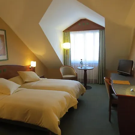 Szálloda Du Port 3*