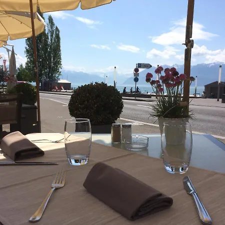 Du Port Hotel